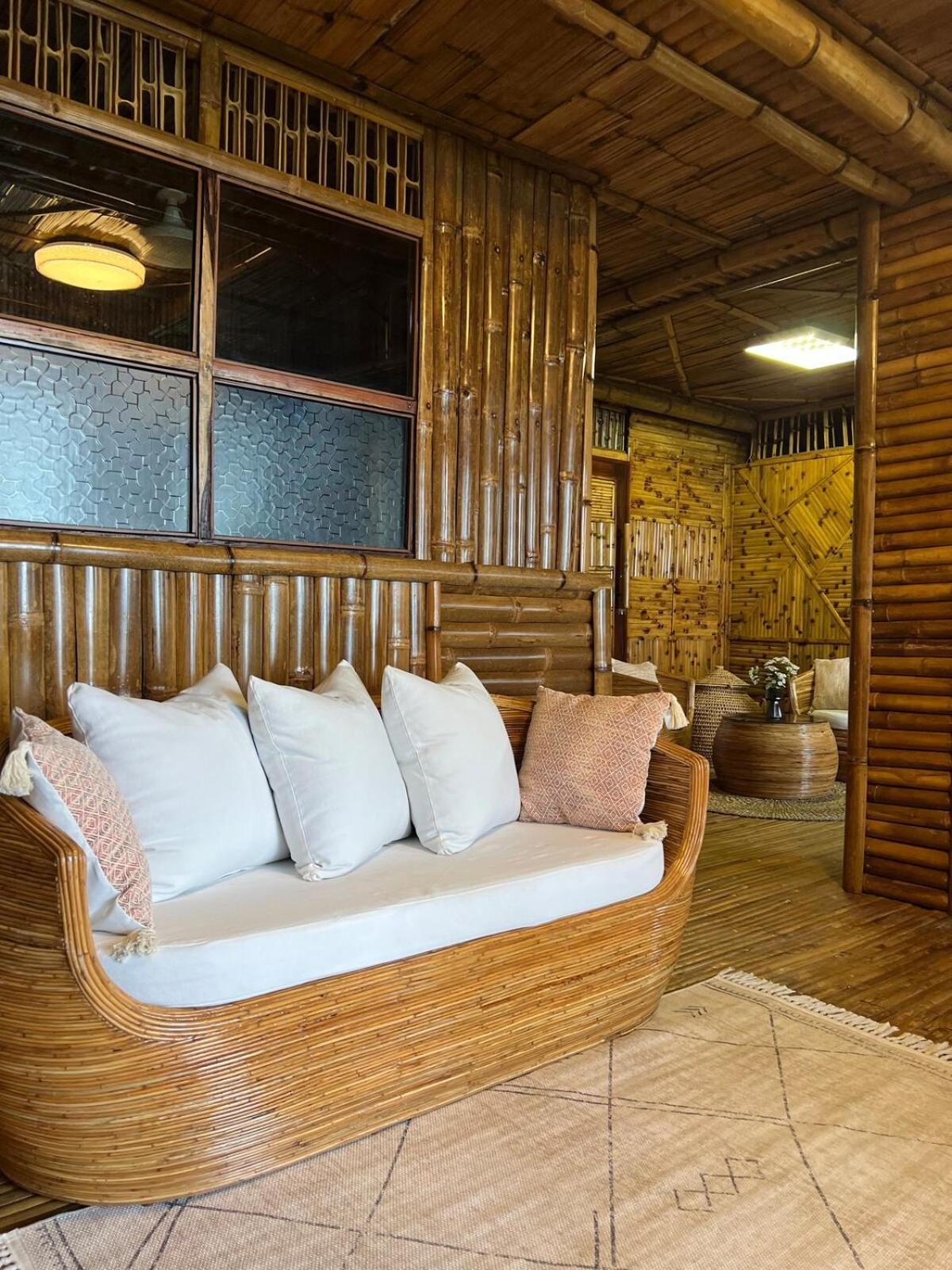 The Bamboo Cabin Valencia (Negros Oriental) Exterior foto